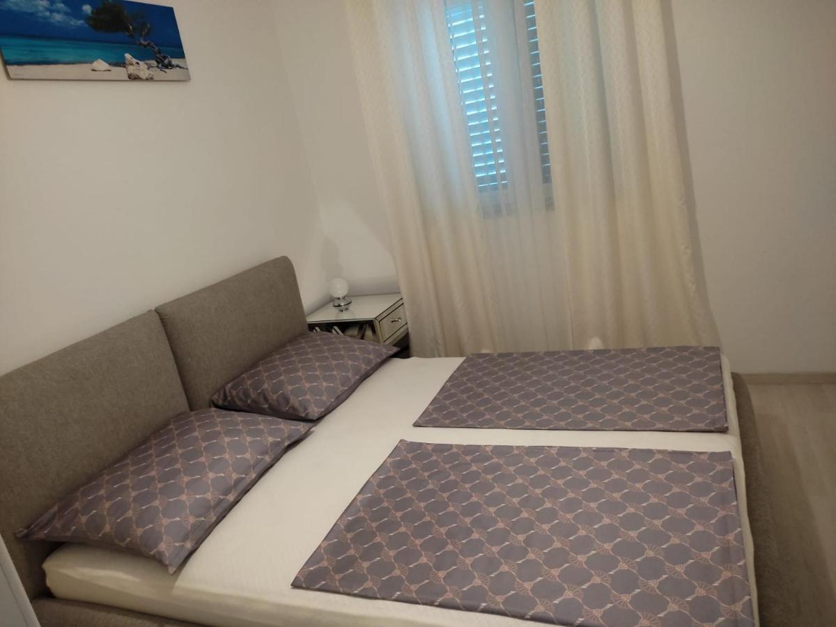 Apartment Josip 2 Трибунь Екстер'єр фото