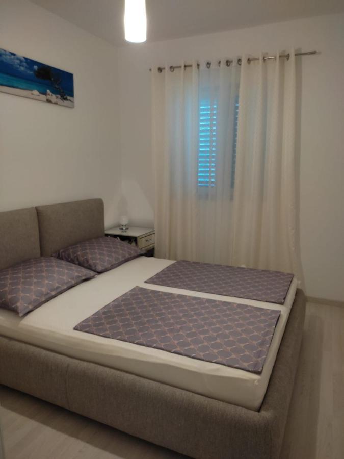 Apartment Josip 2 Трибунь Екстер'єр фото