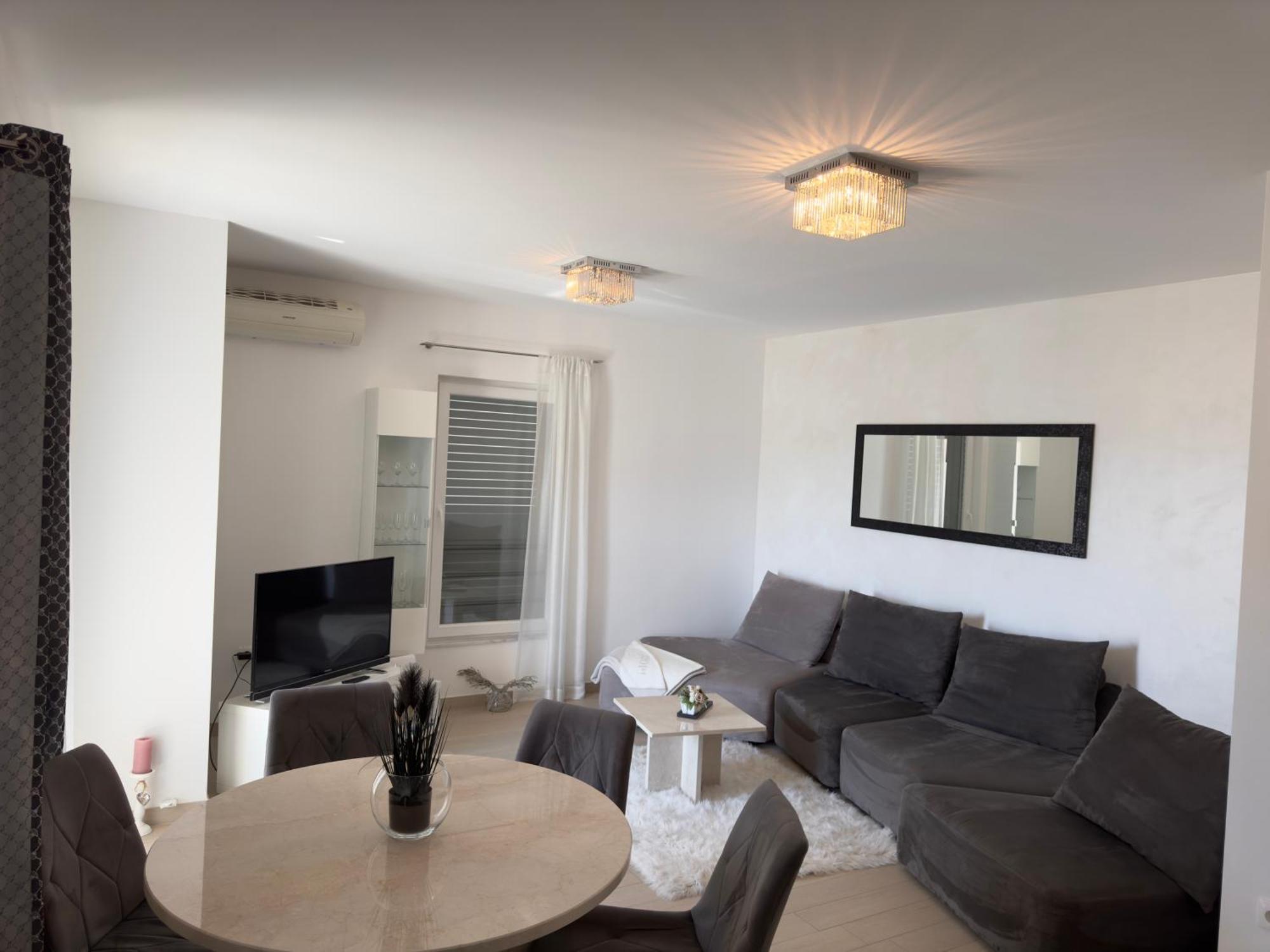 Apartment Josip 2 Трибунь Екстер'єр фото
