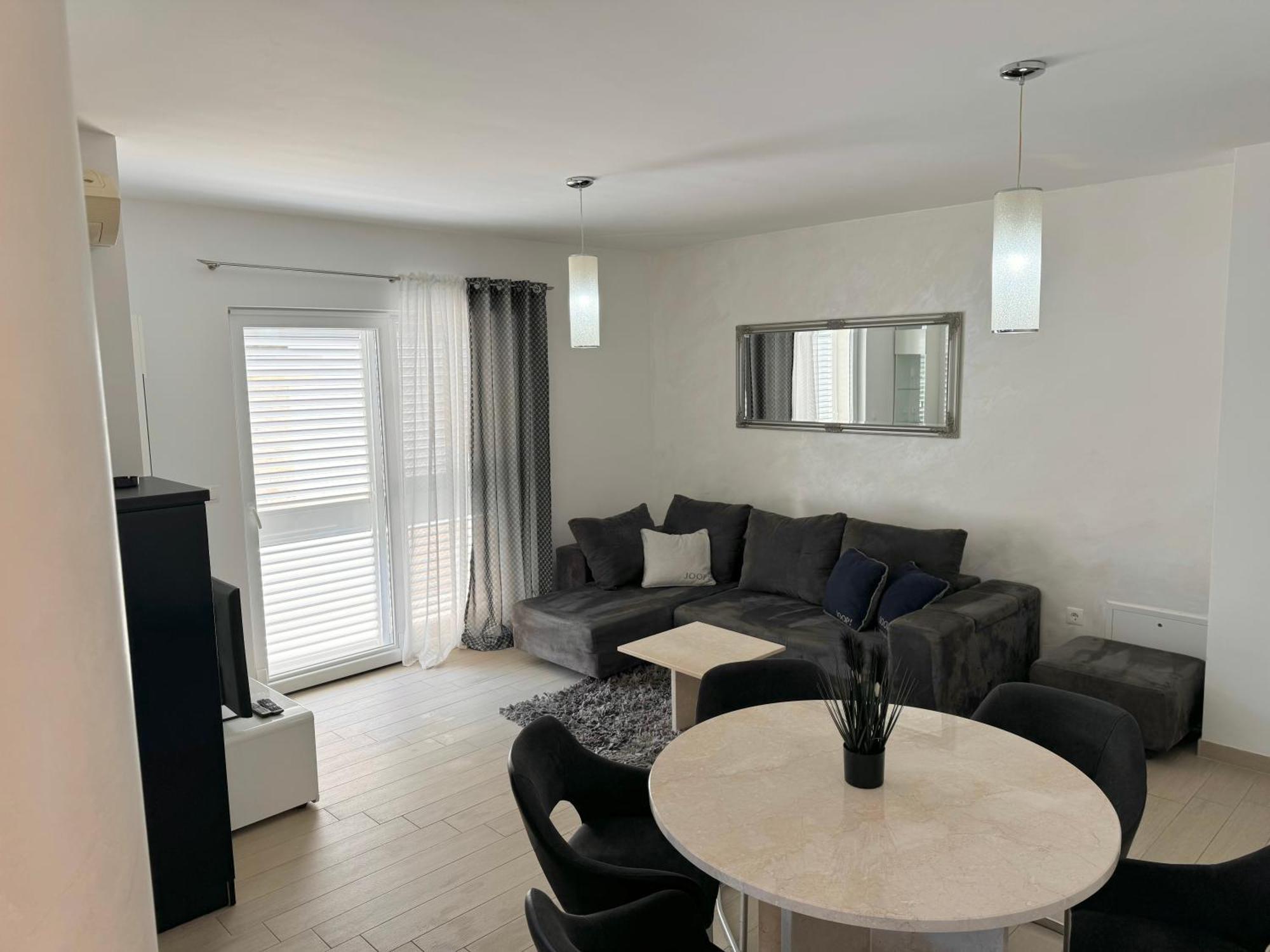 Apartment Josip 2 Трибунь Екстер'єр фото